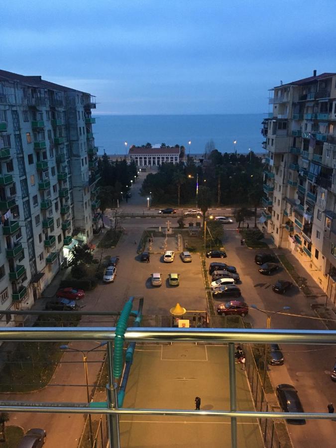 Apartment On Khimshiashvili 11A Batoemi Buitenkant foto